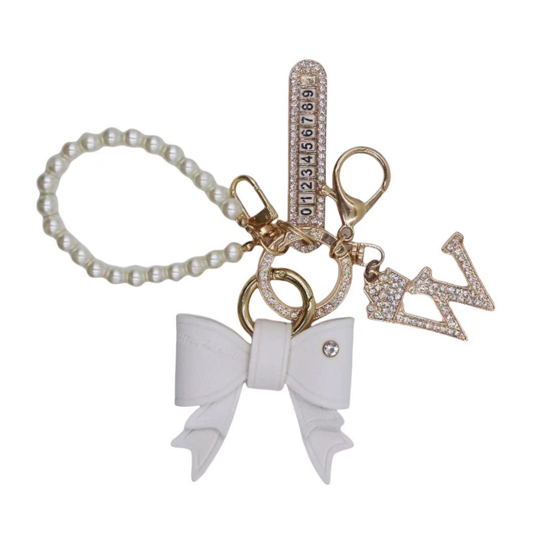 💝 Ensemble d'accessoires classiques et élégants