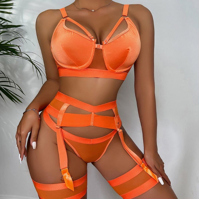 Orangefarbener, sexy Damen-String mit Strumpfhaltern