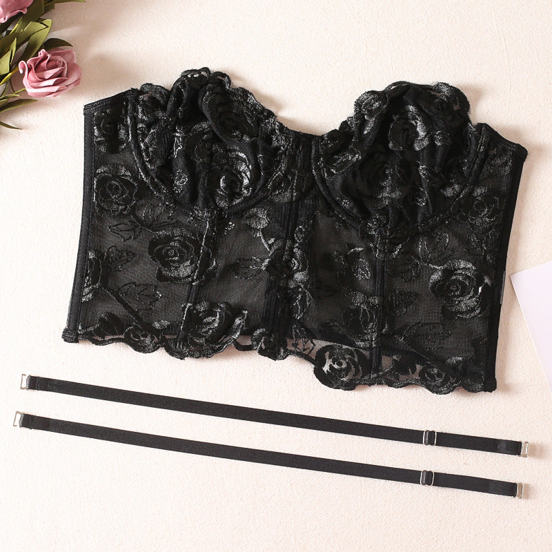 Haut tube brodé de roses avec bretelles