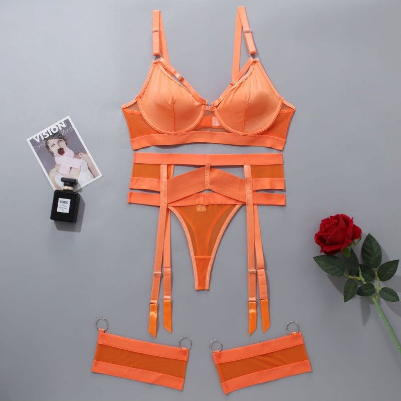 Orangefarbener, sexy Damen-String mit Strumpfhaltern